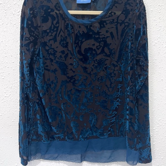 Simply Vera Vera Wang brocade Velvet Long Sleeve Top PL - Picture 5 of 8
